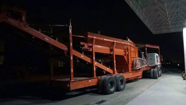 車載移動(dòng)破碎站