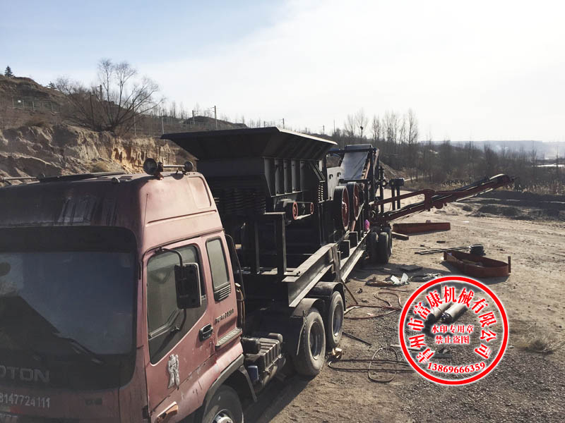 移動(dòng)建筑垃圾破碎站