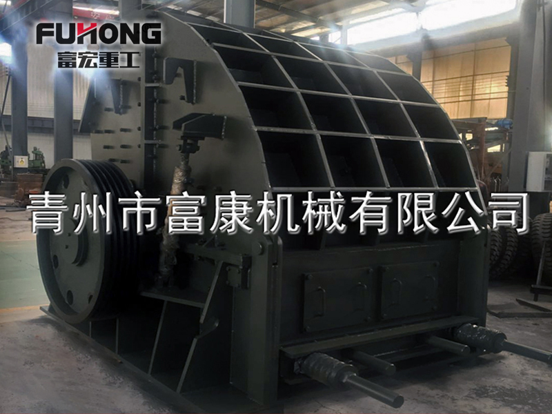 重錘式半移動(dòng)破碎機(jī)廠家